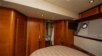 NORTH YACHTS PILOT HOUSE