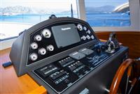 NORTH YACHTS PILOT HOUSE
