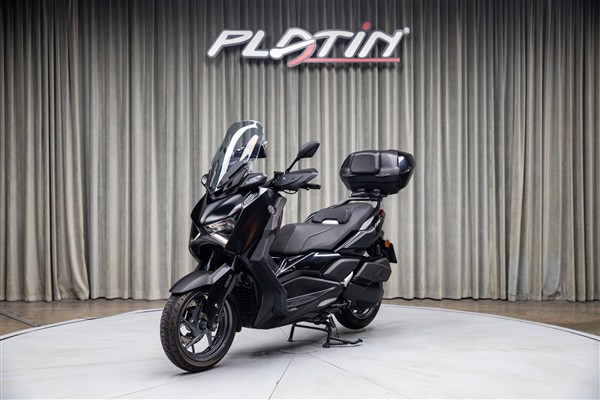 YAMAHA XMAX 250 ABS 