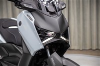 YAMAHA