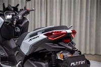 YAMAHA
